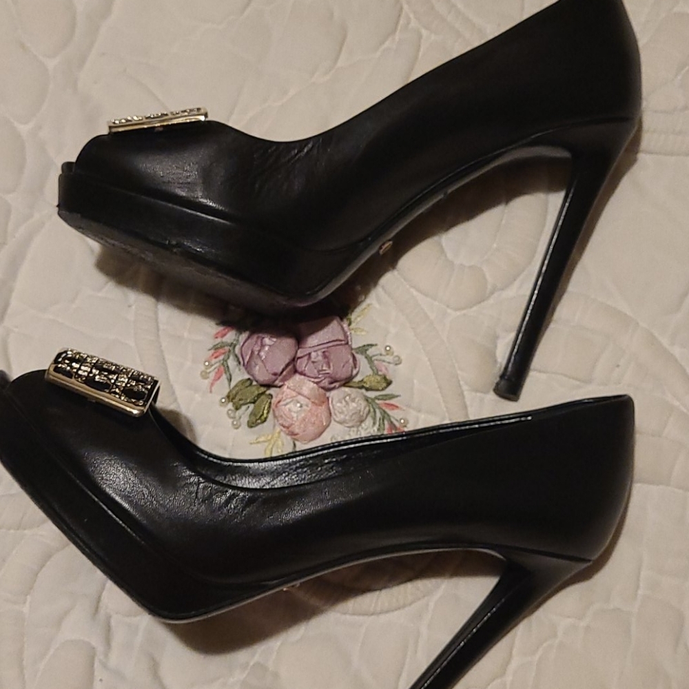 Dior shoes - Picture 9 of 12